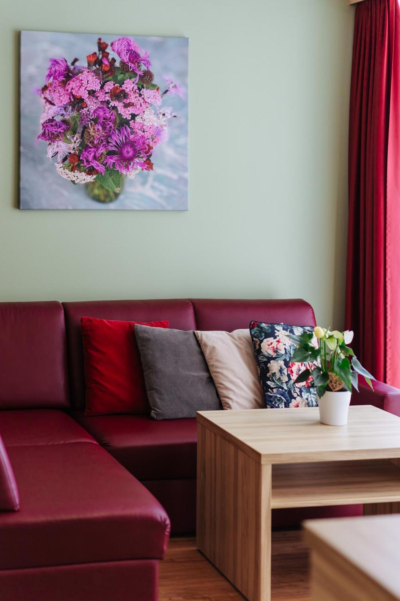 Trebesingerhof Hotel Екстериор снимка