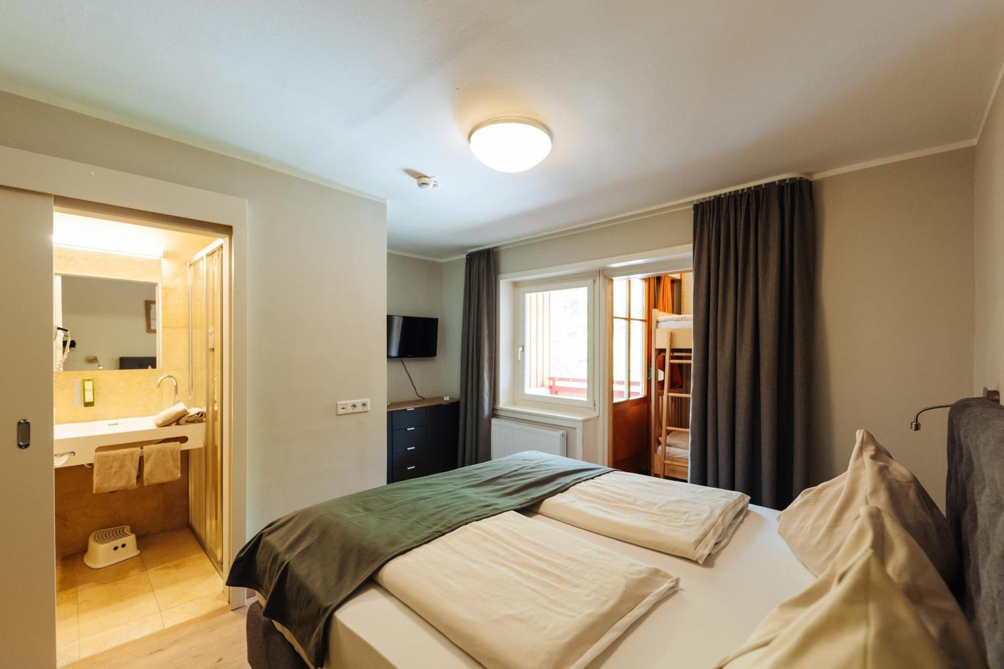 Trebesingerhof Hotel Екстериор снимка